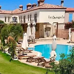 Otel Triangulo 2*