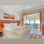 Otel Triangulo 2*