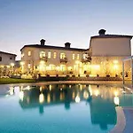 Otel Triangulo 2*
