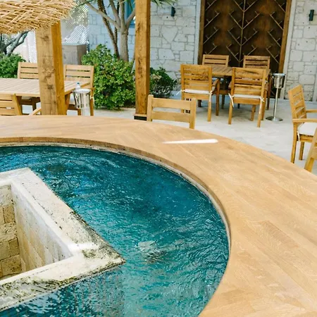 Triangulo 알라카티