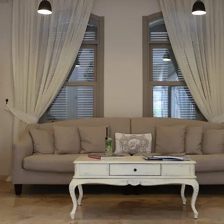 호텔 Triangulo 알라카티