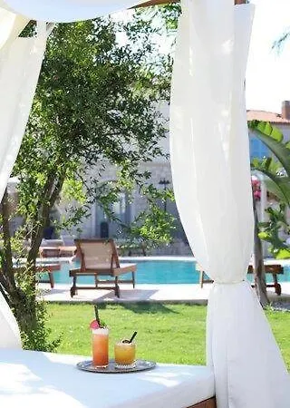 Hotel Triangulo