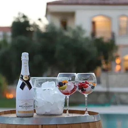 Triangulo 2* Alaçatı