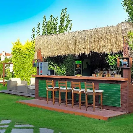 Triangulo Hotel 2*