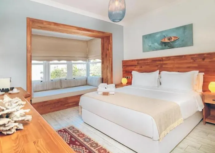 Triangulo Hotel Alaçatı