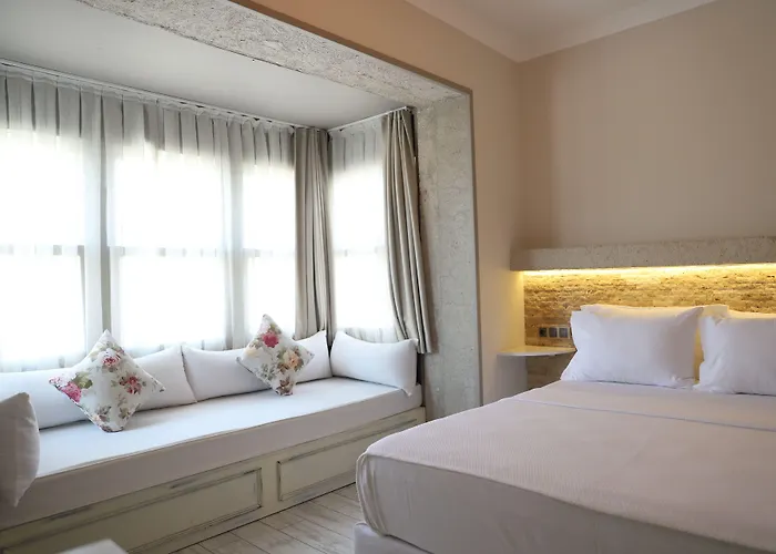 Triangulo Hotel Alaçatı